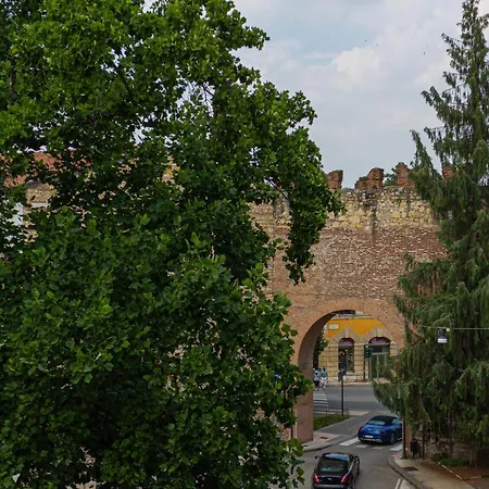 Flower - Royal Welcome Appartamento *