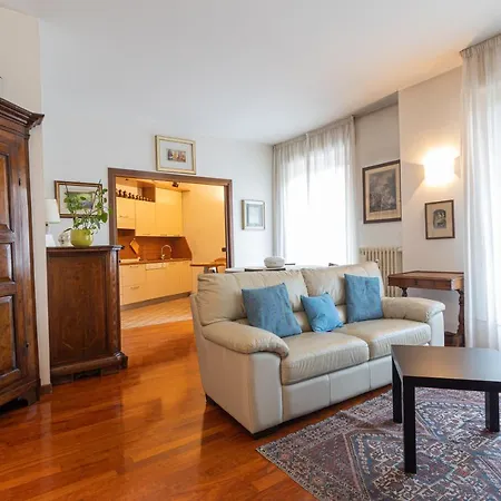 Appartamento Flower - Royal Welcome *