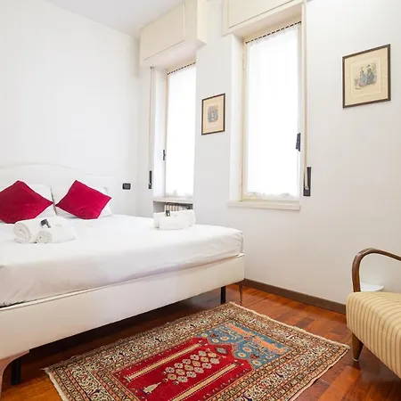 Flower - Royal Welcome Apartment